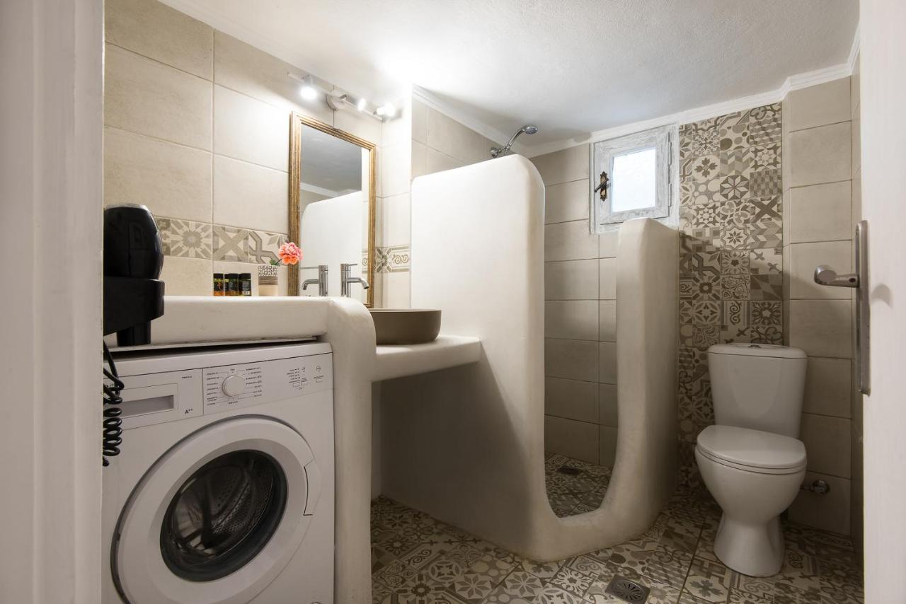 Sunny Guest House New Port Mykonos Tourlos Bagian luar foto
