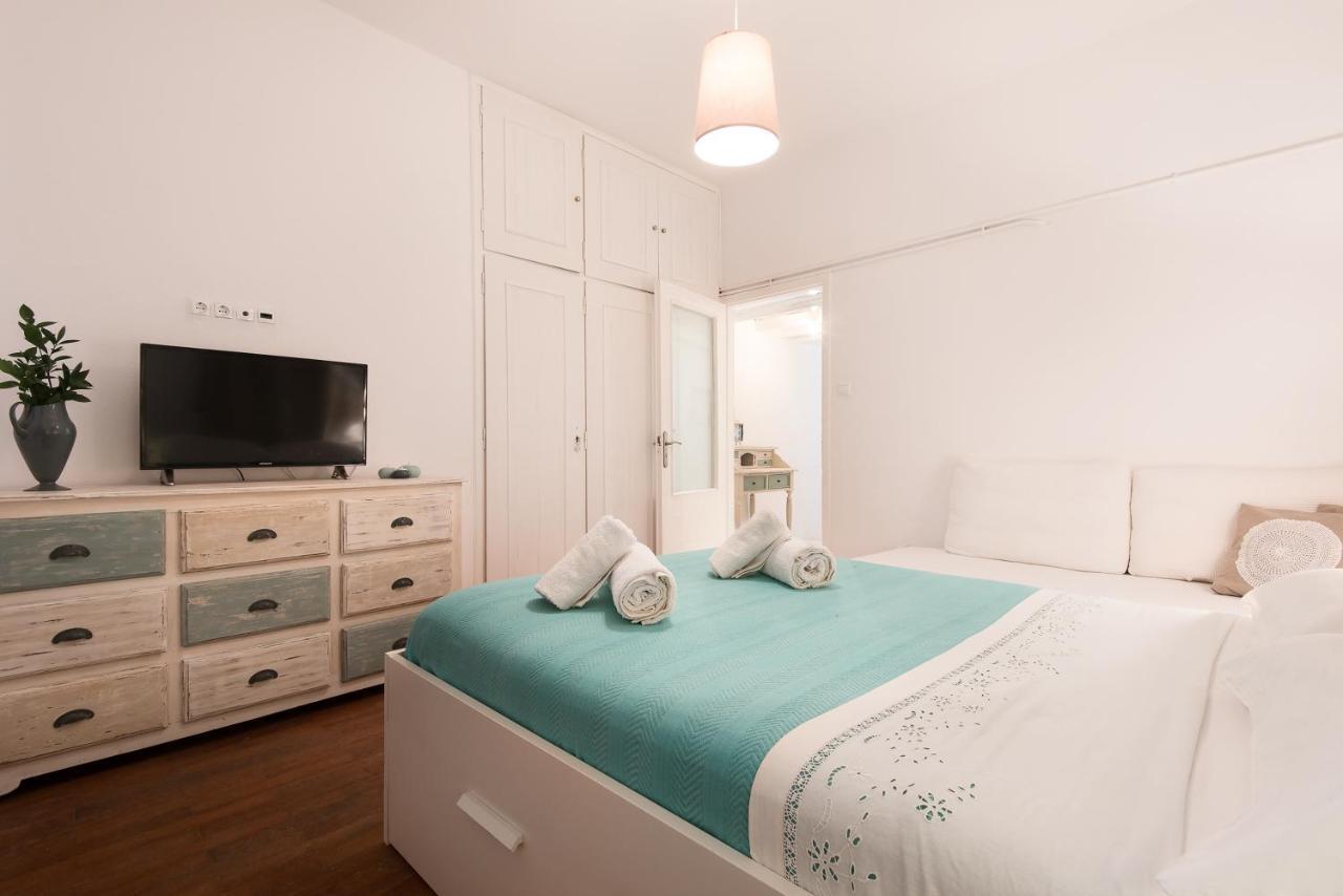Sunny Guest House New Port Mykonos Tourlos Bagian luar foto